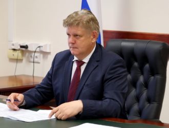 Анатолий Серышев провел личный приём граждан по итогам работы мобильной приемной президента России в Республике Тыва