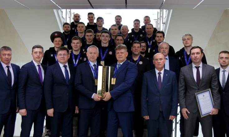Полномочный представитель президента поздравил волейбольный клуб «Локомотив» с победой в Кубке России