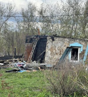 Под суд: в Киселевске мужчина угрожал убить собственную дочь и сжег дом