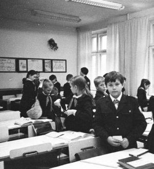 Губернатор Кузбасса поделился фотографиями из пионерского детства