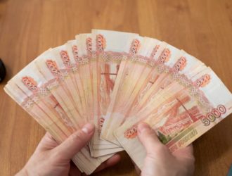 Почти 78% кемеровчан против полного перехода на безналичный расчет