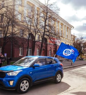 В Кемерове прошёл автопробег и танцевальная акция в честь 80-летия Победы