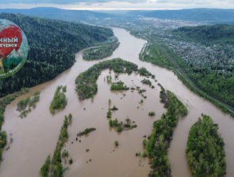 Жители юга Кузбасса бьют тревогу из-за роста уровня воды в реках