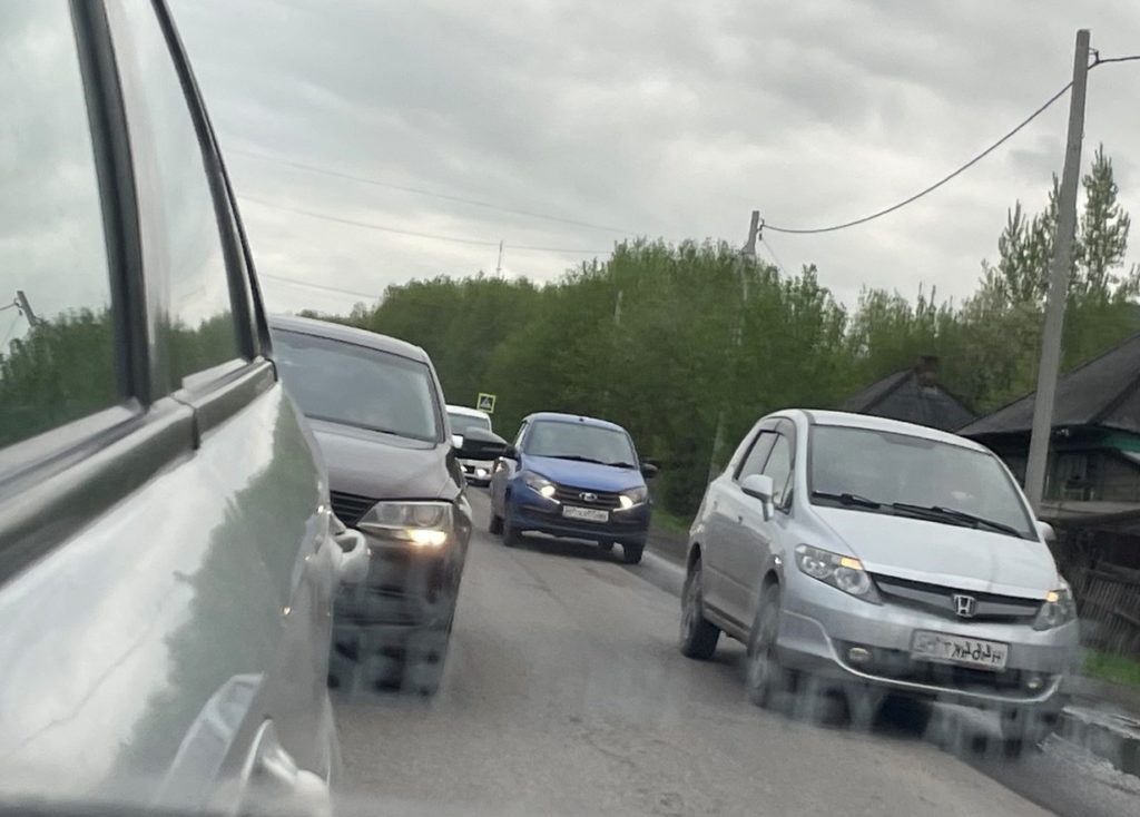 «Когда уже сделают дорогу?»: терпение новокузнечан по поводу южного въезда в город на исходе