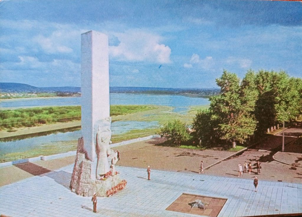 Ретроспектива: история памятника Воинам-кузбассовцам, павшим в годы Великой Отечественной войны в Кемерове