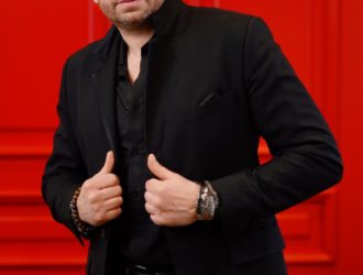 «В главной роли» ведущий артист Театра драмы Кузбасса Михаил Быков