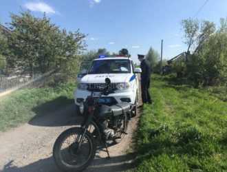 В Тайге остановили 15-летнего подростка на мотоцикле