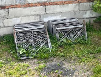 В Прокопьевске подростки попытались сдать ограду в металлолом