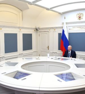 Президент России пообщался с многодетной семьей из Кузбасса