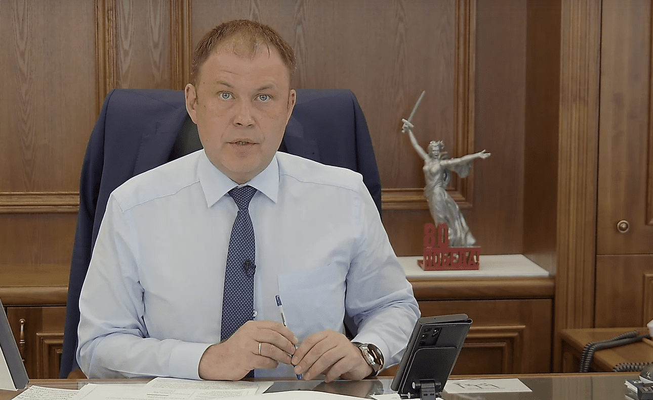 Илья Середюк потребовал ускорить работы по запуску фильтровальной станции в поселке Каз