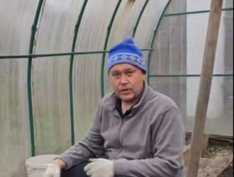 Губернатор Кузбасса рассказал, как проводит выходной на даче и что высадит в своей теплице