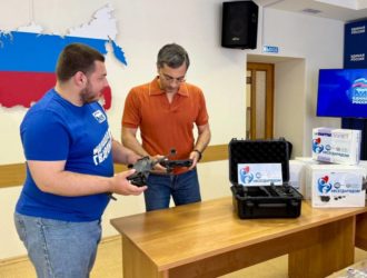 Владимир Гутенев передал бойцам коптеры и необходимое для фронта