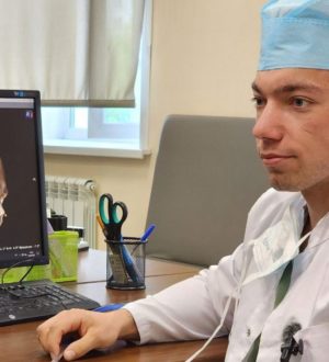 Новокузнецкие медики спасли пациента от инсульта с помощью ювелирной операции
