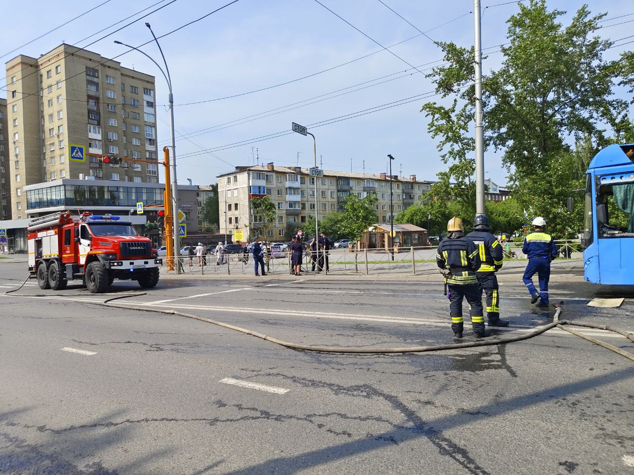 Газовый баллон рванул на автобусе в центре Кемерова