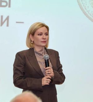 Почетный гражданин Кузбасса в числе первых получил новую медаль Минкульта РФ