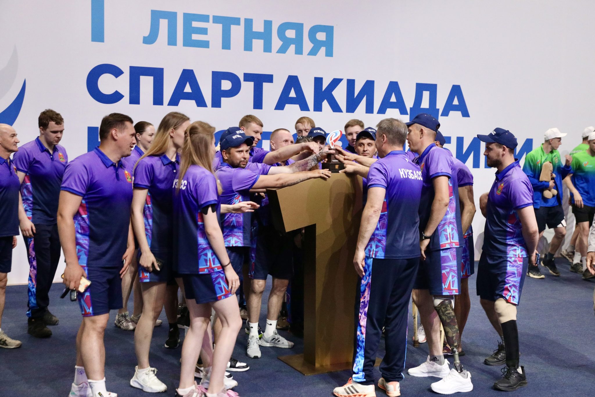 Илья Середюк поздравил сборную Кузбасса с триумфом на Всесибирской спартакиаде