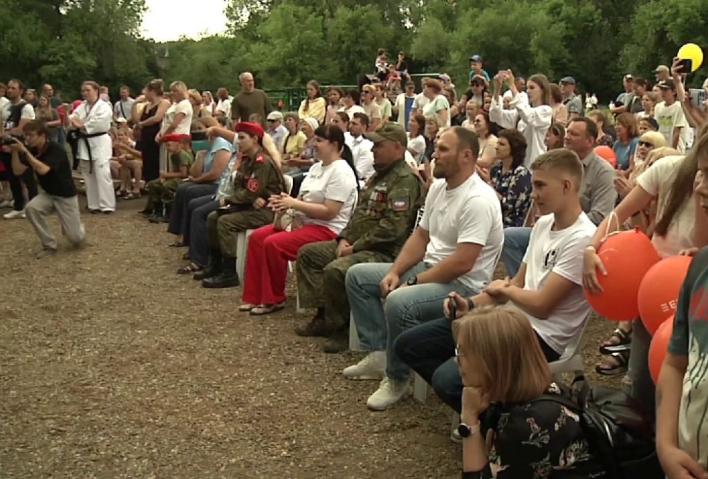 «И это все?!»: новокузнечане негодуют по поводу реконструкции стадиона гимназии №44