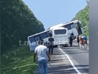 В Топкинском округе произошло ДТП с автобусом