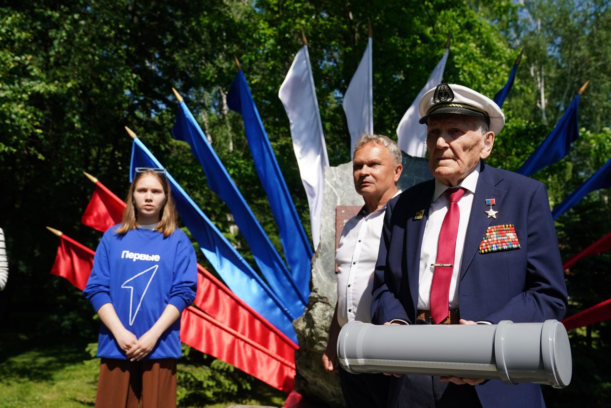 В Кемерове заложили капсулу времени с посланием к 130-летию Великой Победы