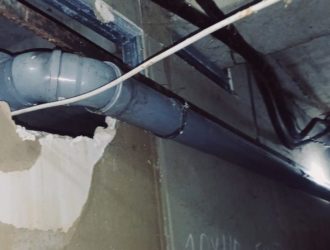 В Прокопьевске отремонтировали трубопровод в жилом доме после жалобы в ГЖИ