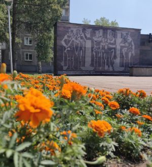 В Новокузнецке отреставрируют мемориальную стену на Бульваре Героев