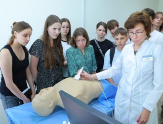 КемГМУ организует профориентационные смены для школьников