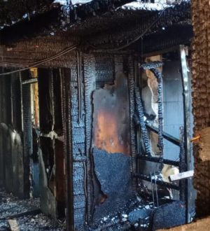 В Кемеровском округе страшный пожар уничтожил жилой дом