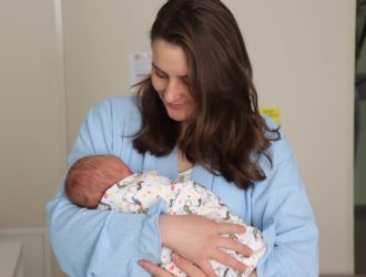 В первый день лета в Кузбассе родилось 48 детей