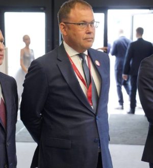 Губернатор Кузбасса принял участие в открытии сибирского стенда на ПМЭФ