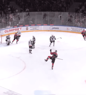 Шайба защитника «Металлурга» попала в топ-10 лучших голов плей-офф ВХЛ