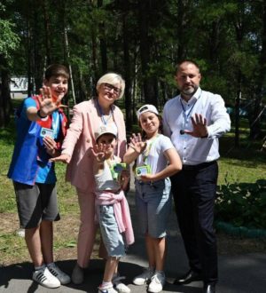 Педагогические отряды Кузбасса проводят своё трудовое лето в детских лагерях региона