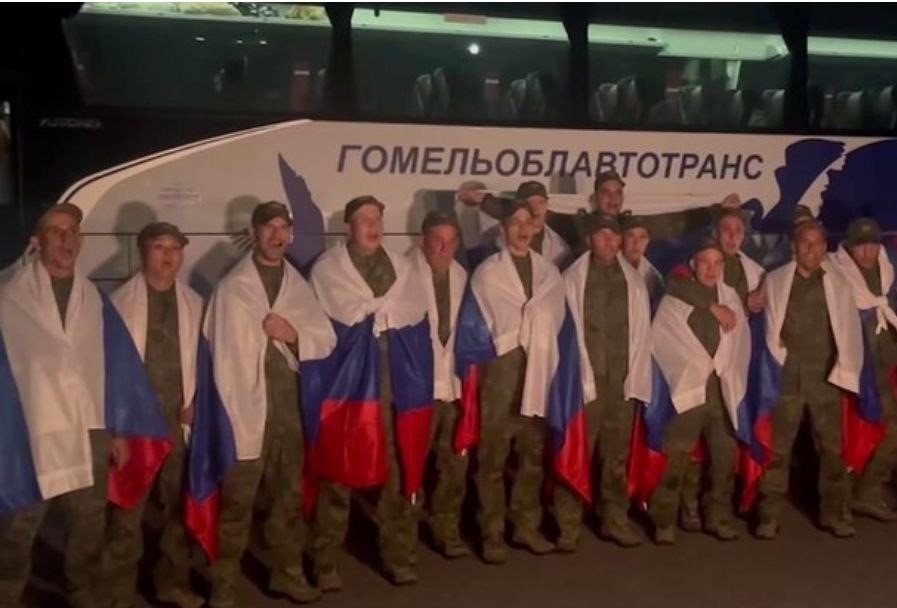 Четверо кузбассовцев вернулись из украинского плена