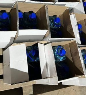 Жителя Мариинска накажут за хранение тонны суррогатного алкоголя