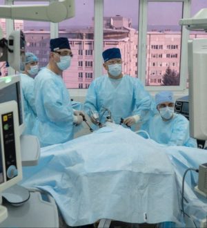 Кузбасские хирурги избавили пациента от почти 4-килограммовой опухоли