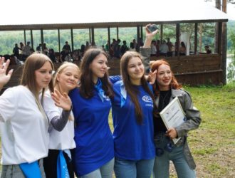 Всекузбасский слет студентов колледжей и техникумов начался в Кемеровском округе