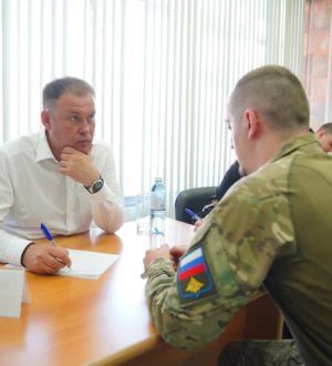 Илья Середюк провел личный прием ветеранов СВО и их близких в Новокузнецке