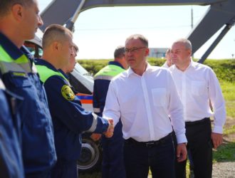 Новокузнецкие коммунальщики получили новую спецтехнкиу