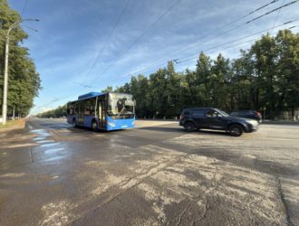 В Кемерове восстановили движение на проспекте Ленина после ремонта теплотрассы