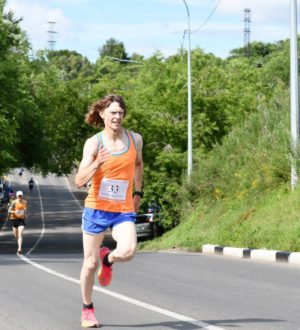 Легкоатлетический забег с историческим подтекстом прошел в Новокузнецке