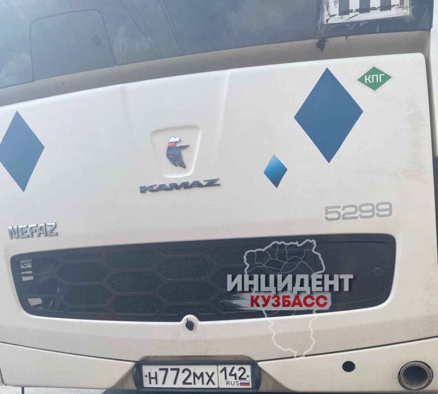 В Кемерове девочку выгнали из автобуса за попытку заплатить по карте школьника