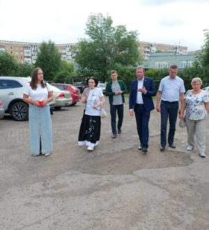 В Кемерове на Ленинградском проспекте капитально отремонтируют еще один двор