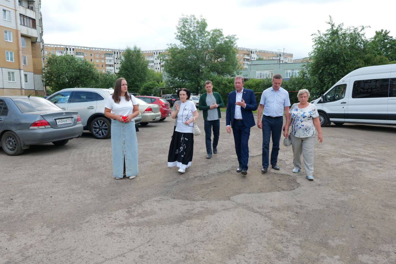 В Кемерове на Ленинградском проспекте капитально отремонтируют еще один двор