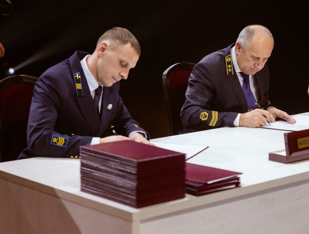 Еще одна бригада в СУЭК-Кузбасс преодолела планку в миллион тонн угля