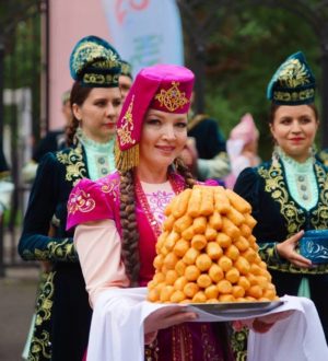 В Прокопьевске прошел Международный шахтерский Сабантуй – праздник собрал более 15 тысяч гостей