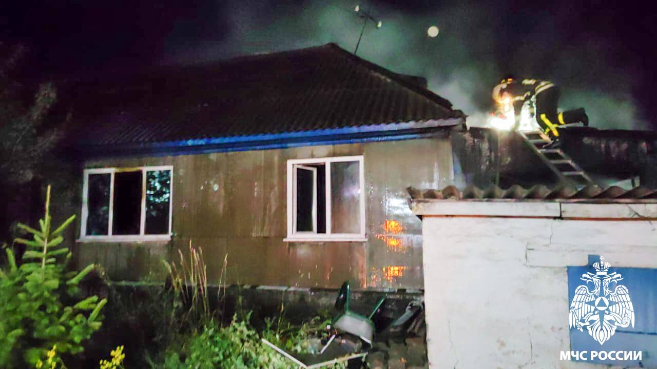 Следком возбудил уголовное дело по факту гибели четырех человек на пожаре в Белове