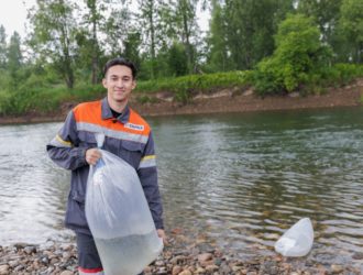 Более 40 тысяч мальков ценных пород рыб появятся в реках Сибири при поддержке ЕВРАЗ ЗСМК