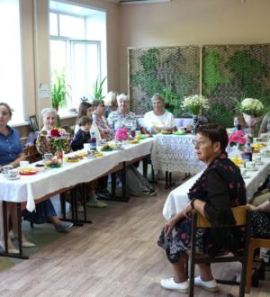 В Заводском районе Кемерова провели праздничную программу для семей