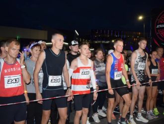 В Кемерове прошел ночной легкоатлетический забег «Светлячки»