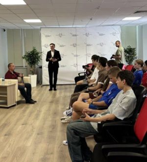 Всероссийская акция «Служу Отечеству» объединяет поколения через личные истории героев