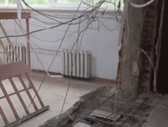 В новокузнецкой школе №2 ремонт должны завершить к 1 сентября